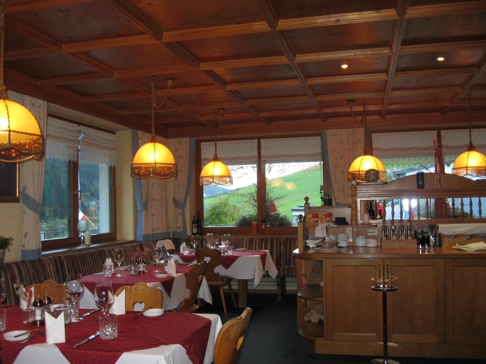 Gasthof Talblick Ischgl Ngoại thất bức ảnh