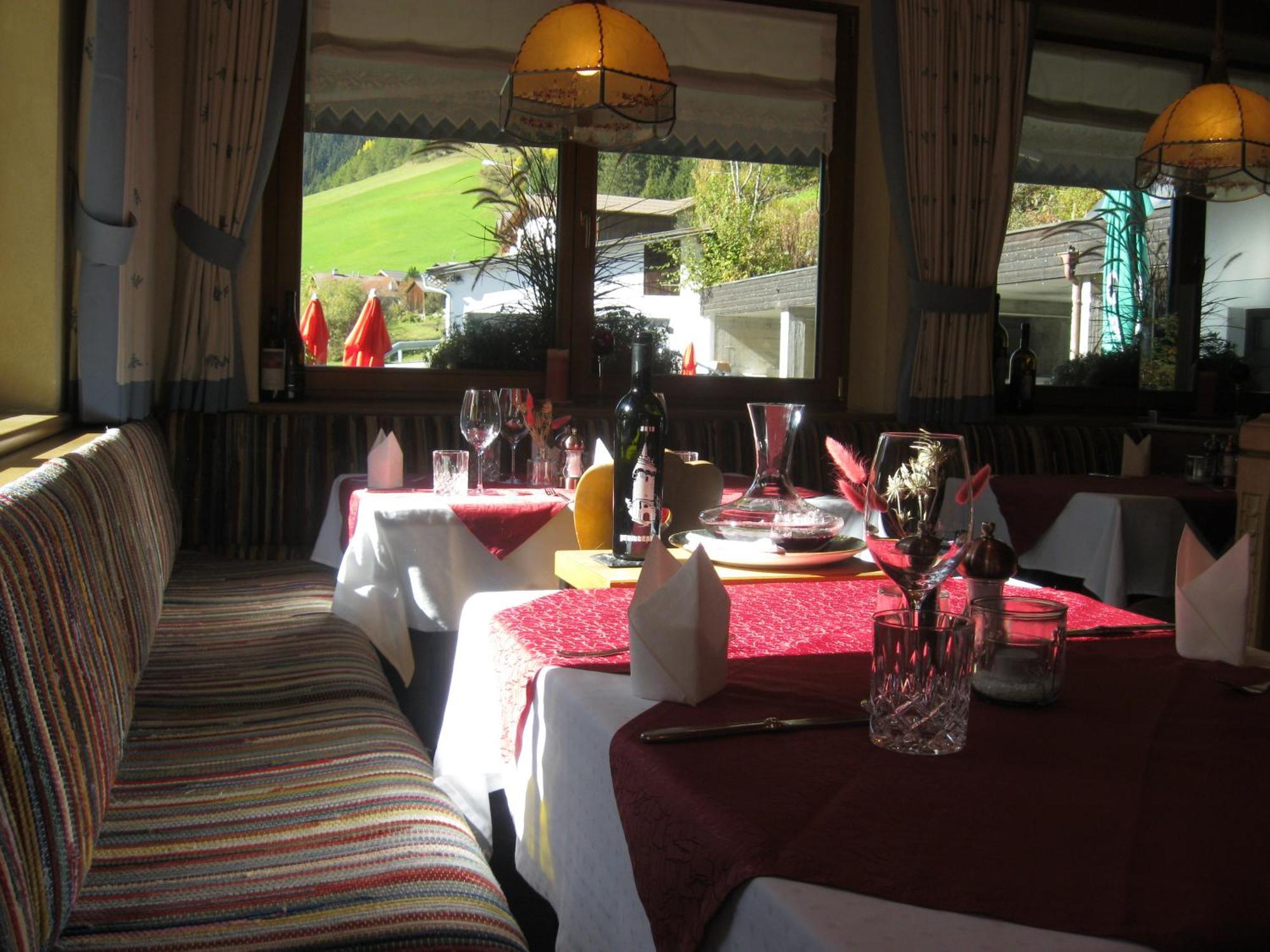 Gasthof Talblick Ischgl Ngoại thất bức ảnh
