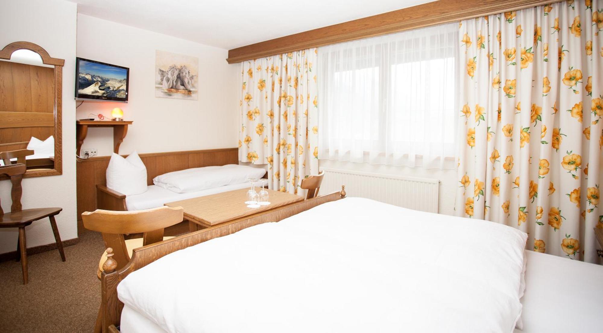 Gasthof Talblick Ischgl Ngoại thất bức ảnh